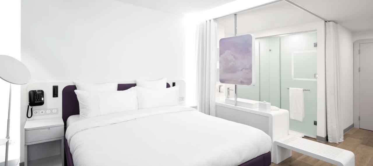 Yotelair Istanbul Airport, Duty Free - International Transit Area Exteriér fotografie