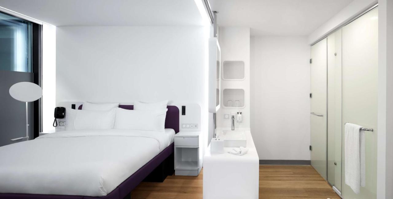 Yotelair Istanbul Airport, Duty Free - International Transit Area Exteriér fotografie