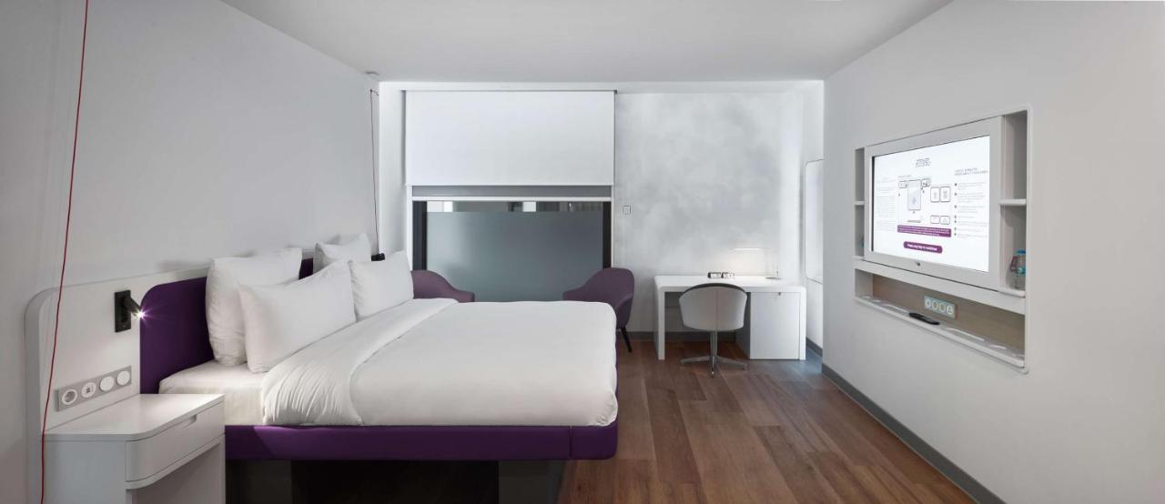 Yotelair Istanbul Airport, Duty Free - International Transit Area Exteriér fotografie