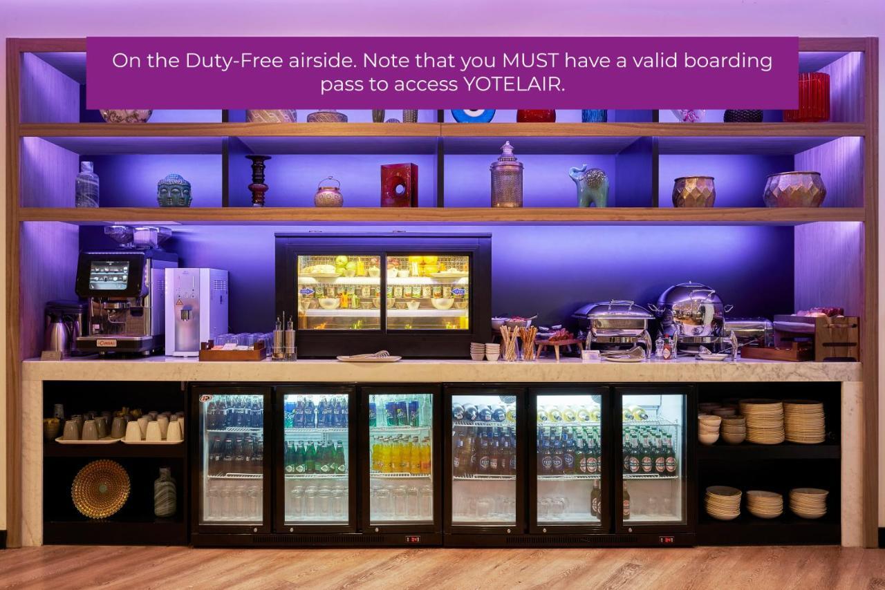 Yotelair Istanbul Airport, Duty Free - International Transit Area Exteriér fotografie